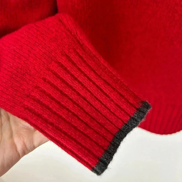 Tommy lambswool red  v neck sweater - Picture 5 of 11